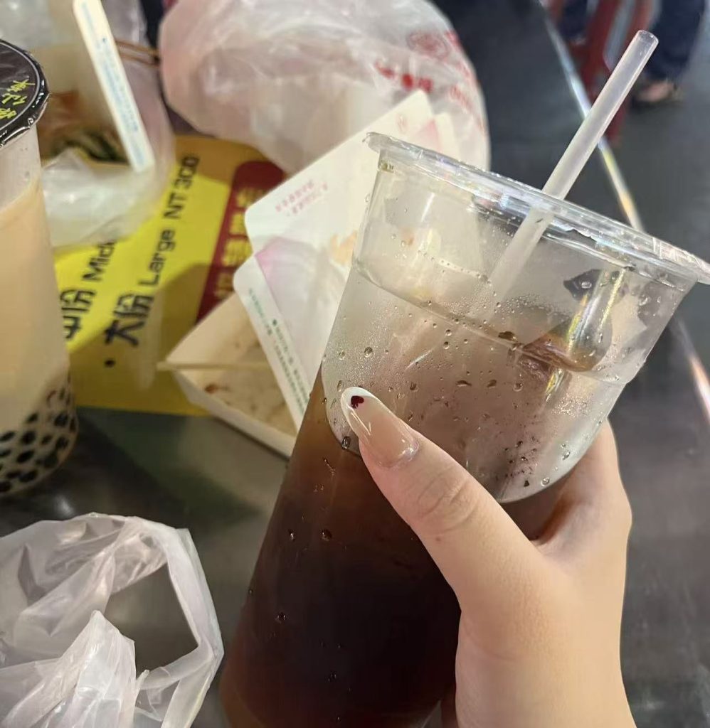 ebde5aed7d4d3a256d34fb5575de6946